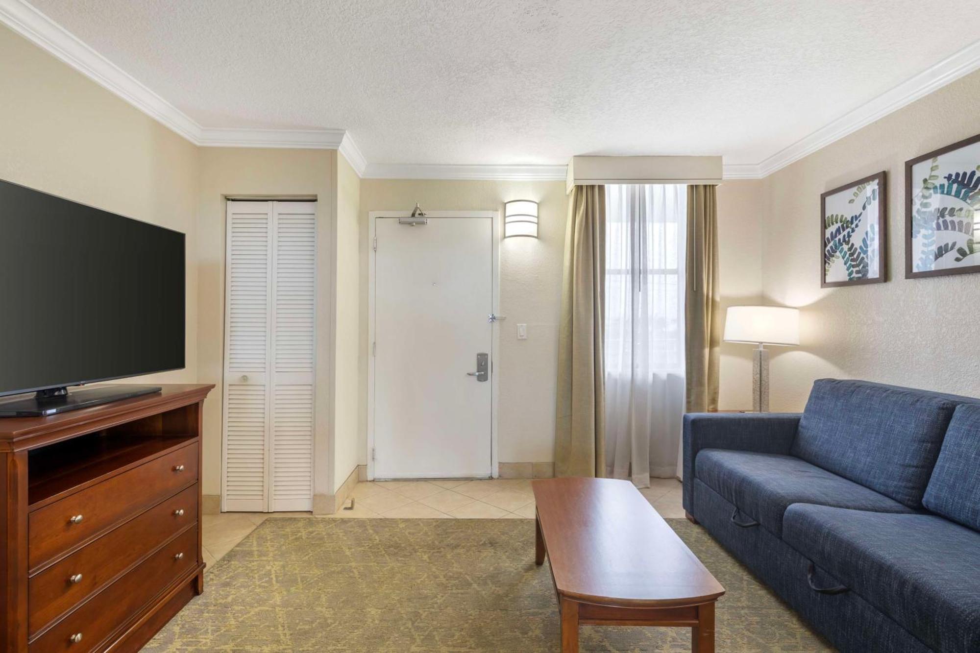 Best Western Cocoa Beach - Port Canaveral Esterno foto