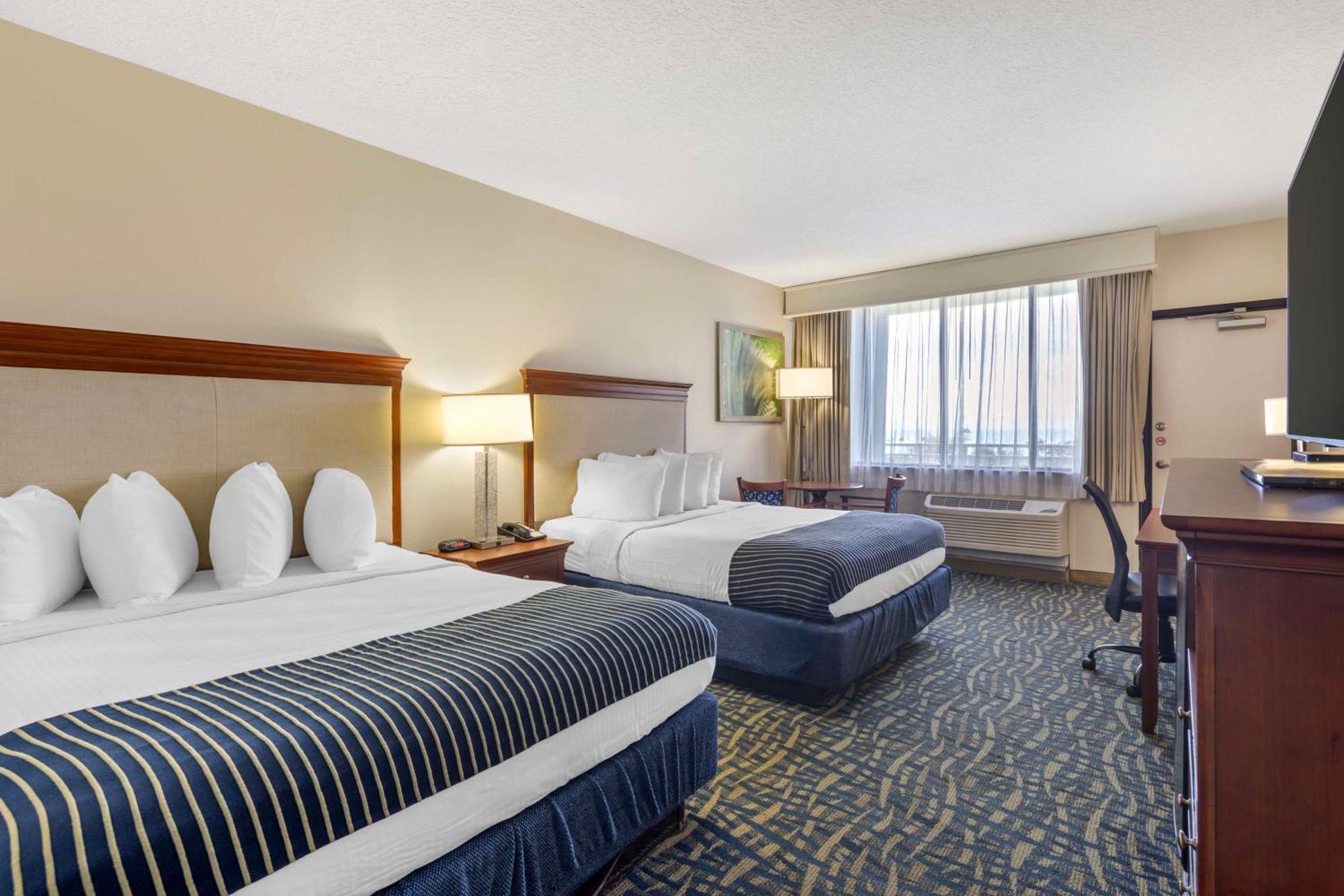 Best Western Cocoa Beach - Port Canaveral Esterno foto