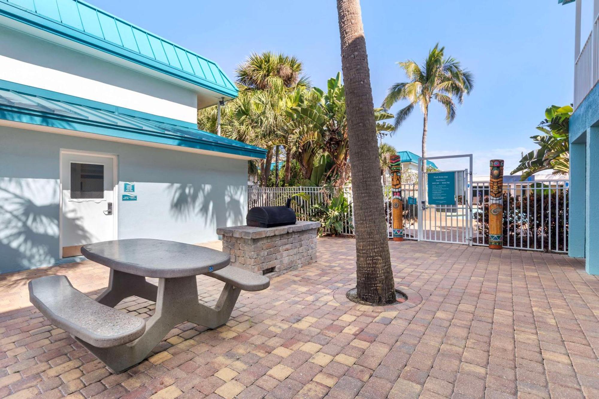 Best Western Cocoa Beach - Port Canaveral Esterno foto